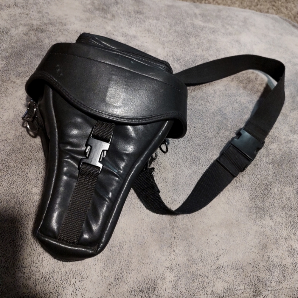 Vintage Diamond FP-40 Camera shoulder bag/case